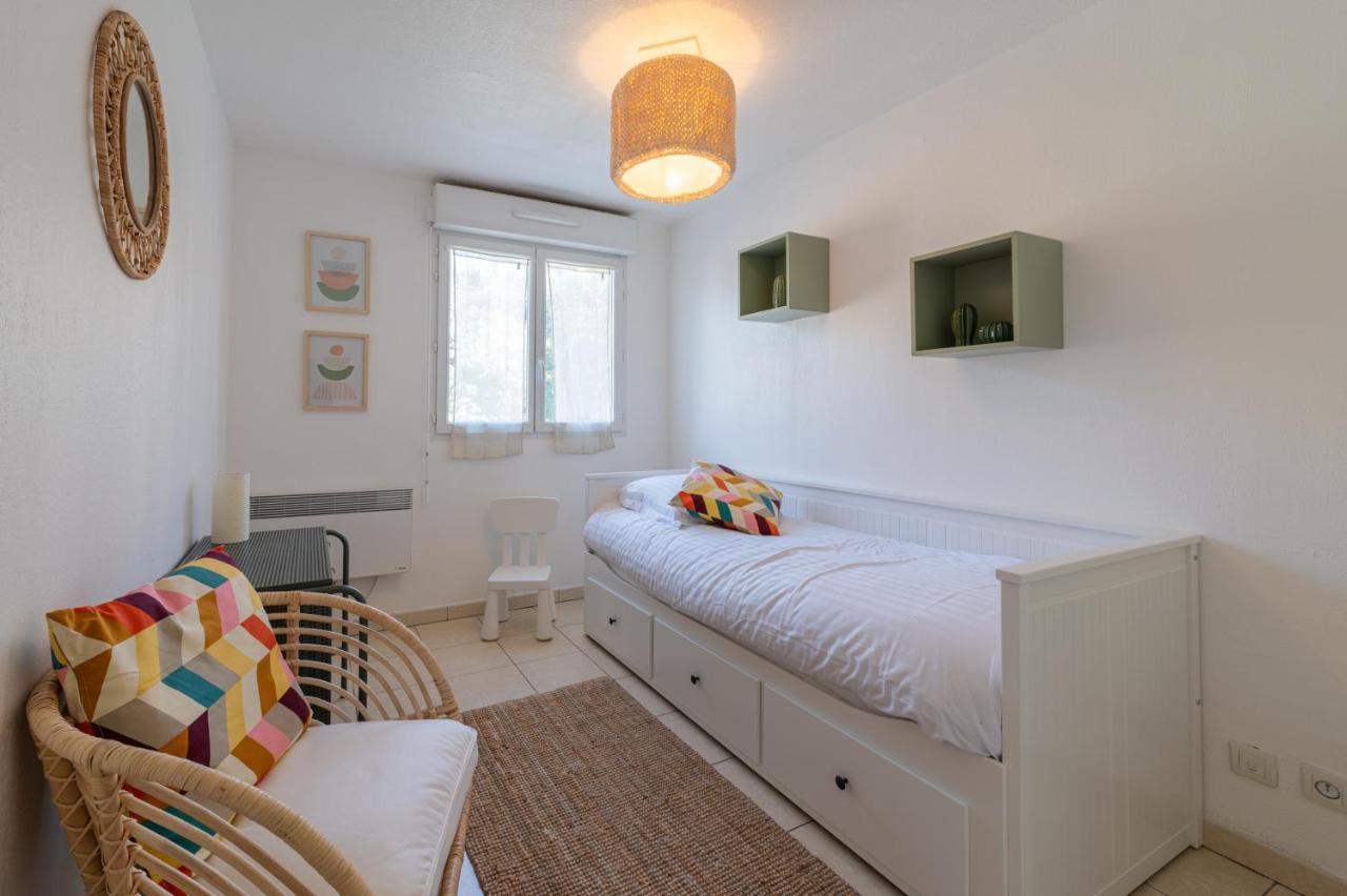 Familial, Terrasse, Val Des Castagnins * Menton
